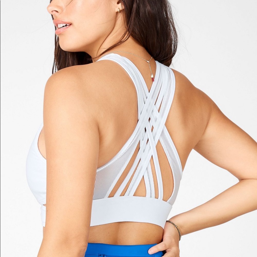 Fabletics Faye Medium Impact Sports Bra ll